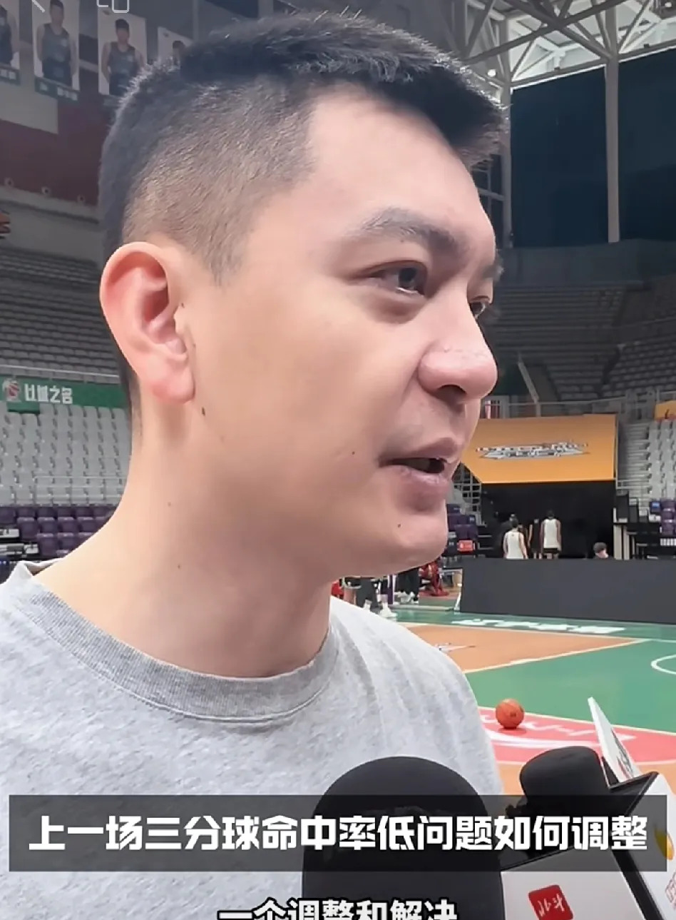 辽宁队主帅突发意外,紧急换帅调整 辽宁队主帅突发意外,紧急换帅调整