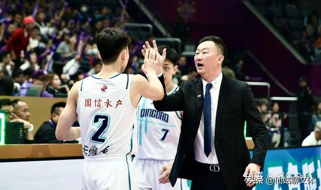 辽宁队主帅突发意外,紧急换帅调整 辽宁队主帅突发意外,紧急换帅调整