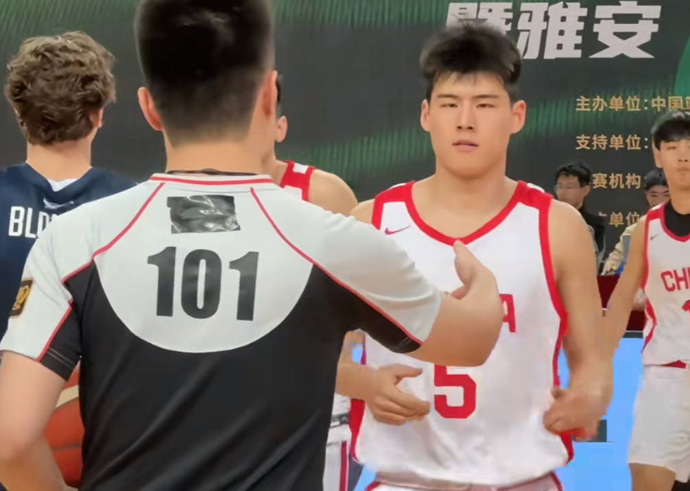 广州男篮新晋锋将参加U比赛的简单介绍 广州男篮新晋锋将参加U比赛的简单介绍